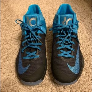 BRAND NEW NIKE KD TREY 5 IV